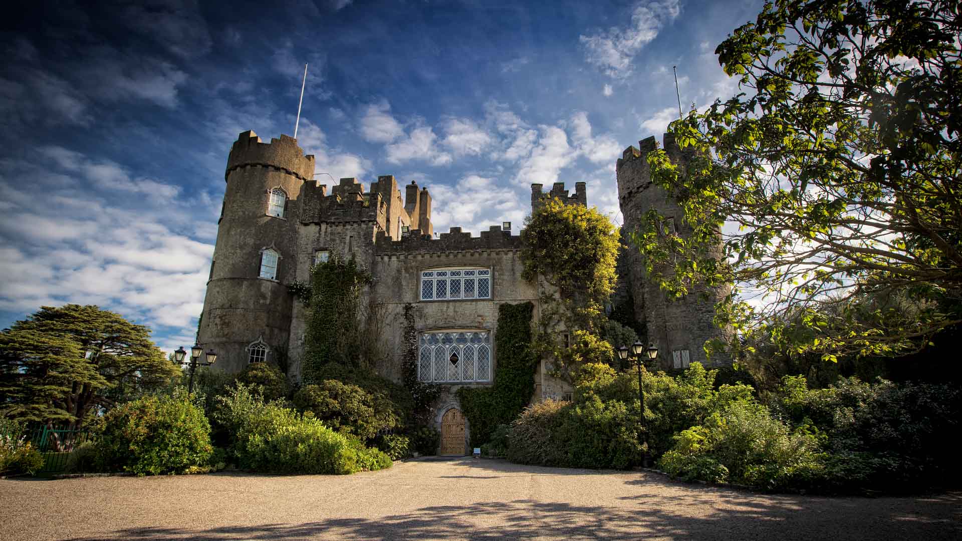 Malahide Castle ©Tourism Ireland