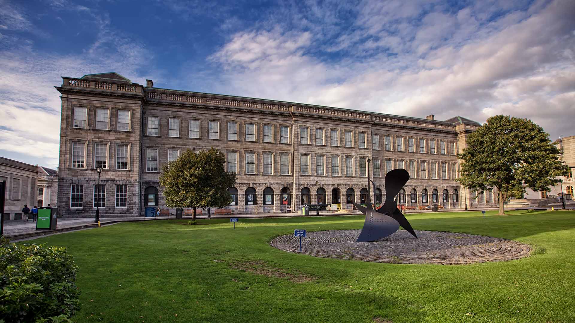 Trinity College Dublin Travel Guide Map Nordic Visitor