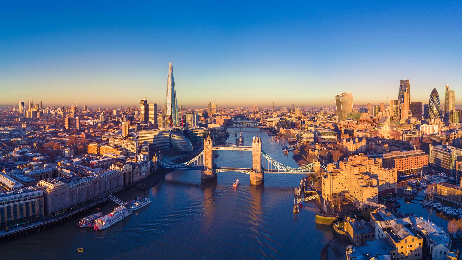 london skyline sunset